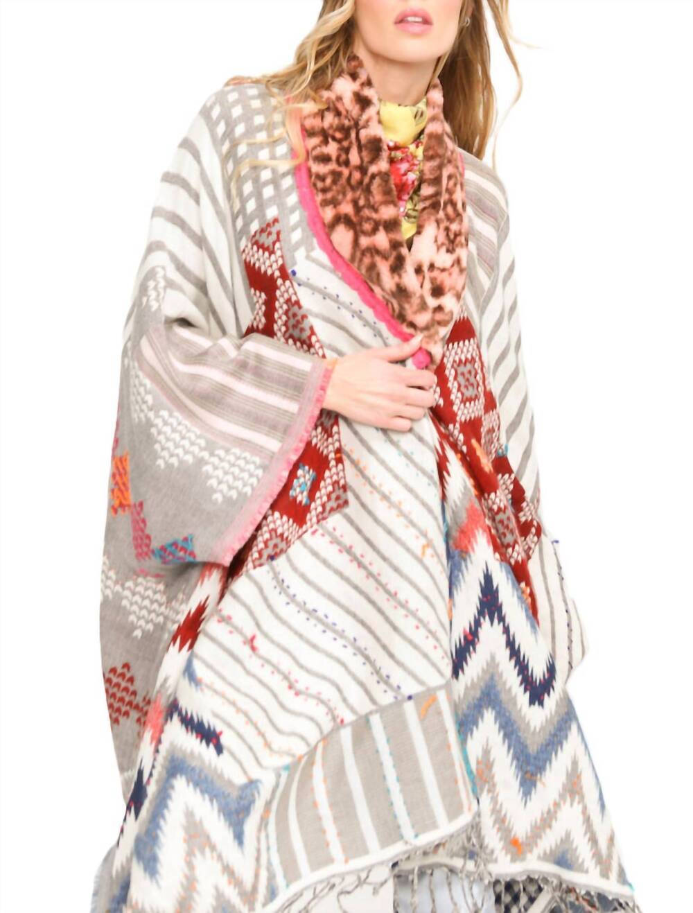 NEW ARATTA nobel blanche poncho in multi